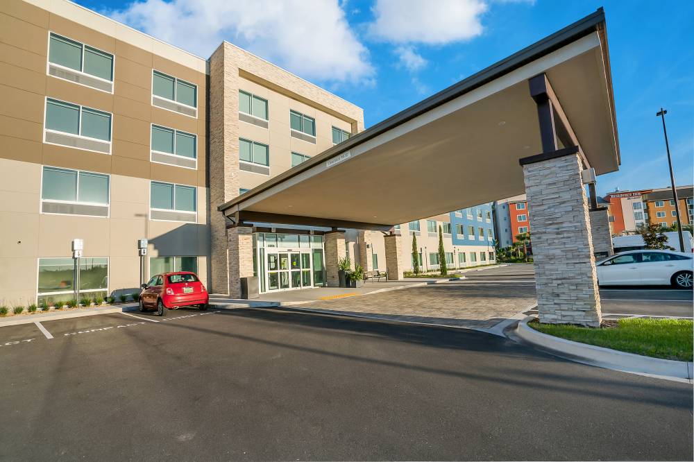 Holiday Inn Exp Stes South Bartram Prk 6