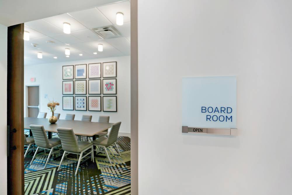 Holiday Inn Exp Stes South Bartram Prk 10
