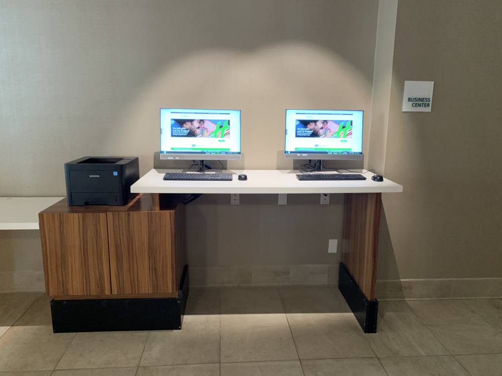 Holiday Inn Lax Airport