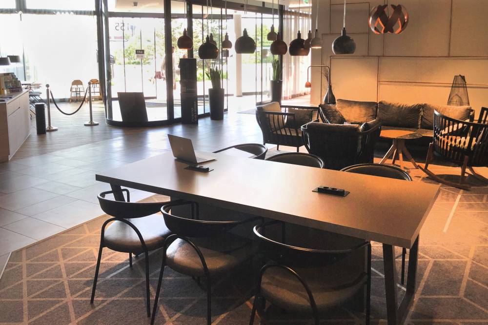 Holiday Inn The Niu Hub Dusseldorf Messe 7