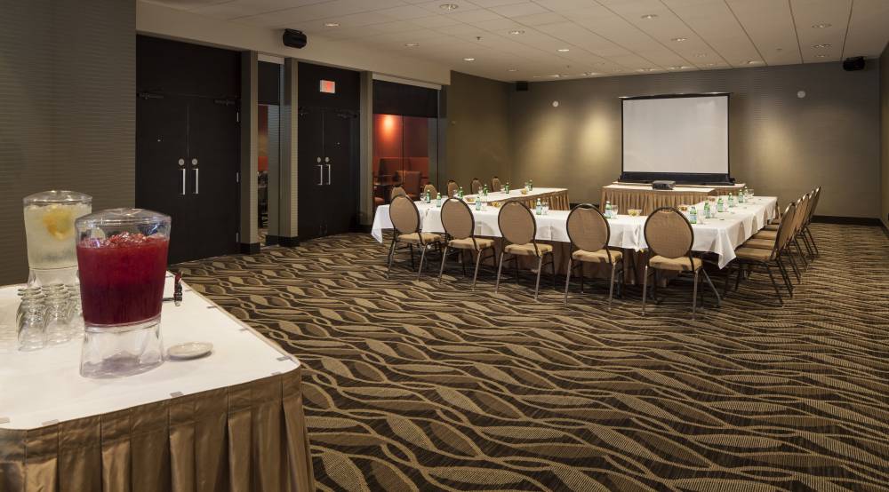 Holiday Inn-vancouver Downtown 6