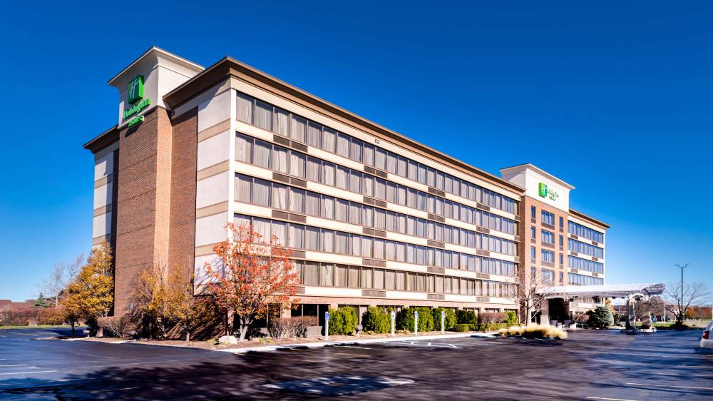 Holiday Inn Warren 2