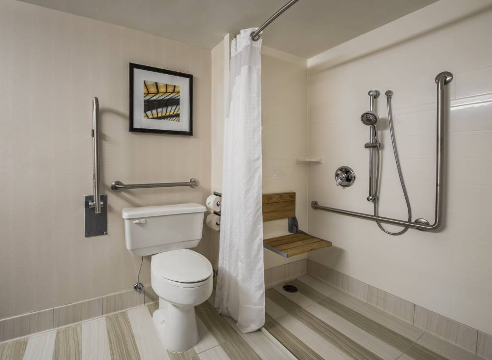 Holiday Inn Winnipeg South 6