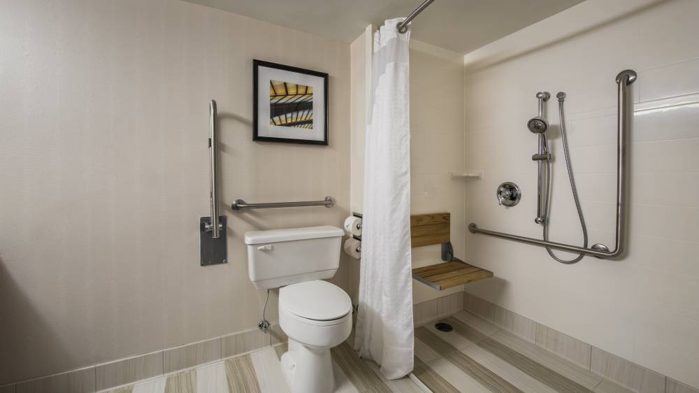 Holiday Inn Winnipeg South 2