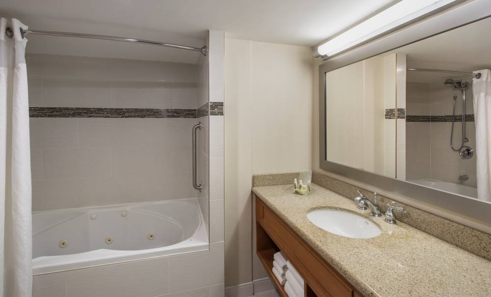 Holiday Inn Winnipeg South 5