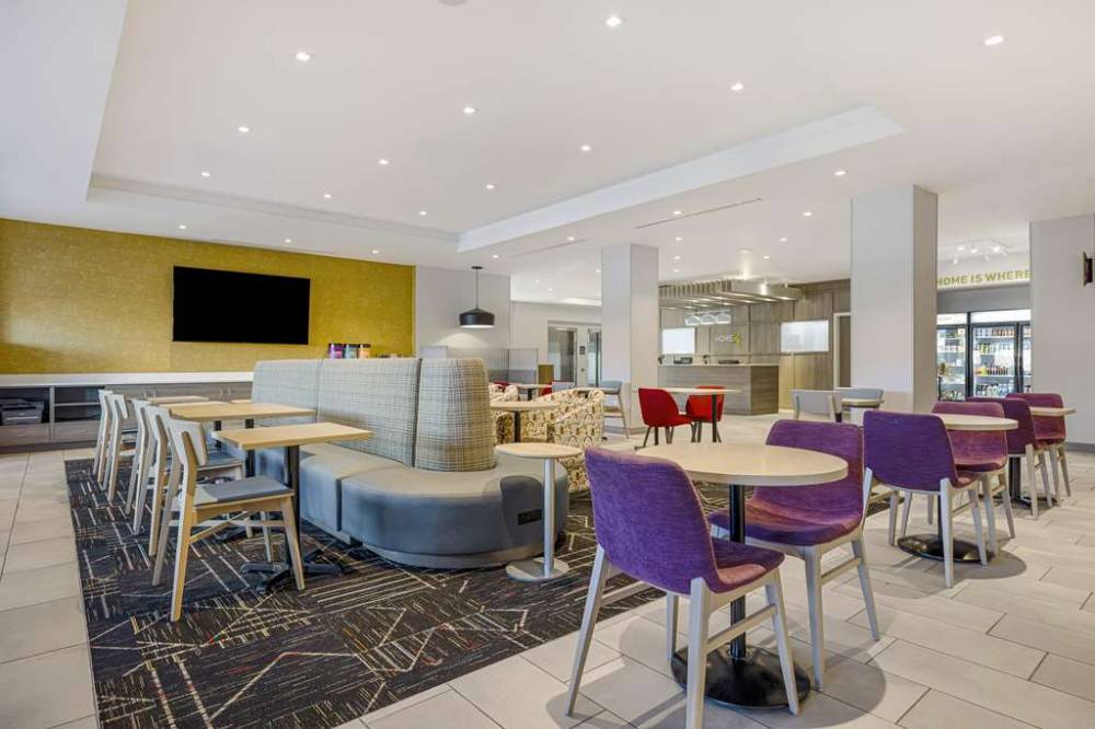 Home2 Suites By Hilton Colorado Springs Airport 3