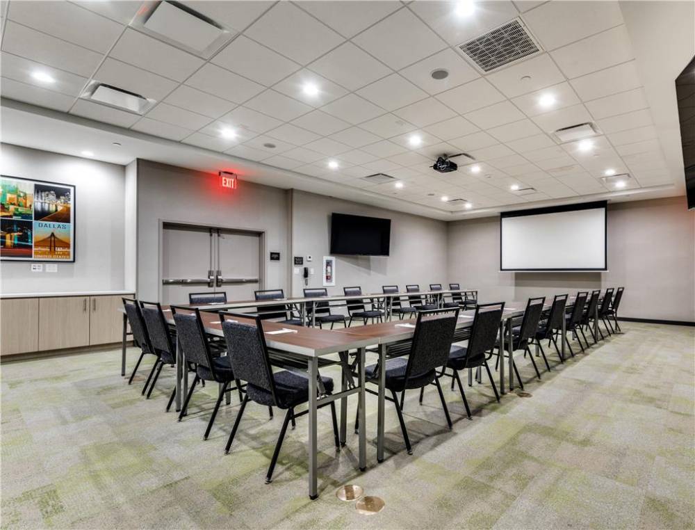 Home2 Suites By Hilton Dallas Medical District Lovefield 2
