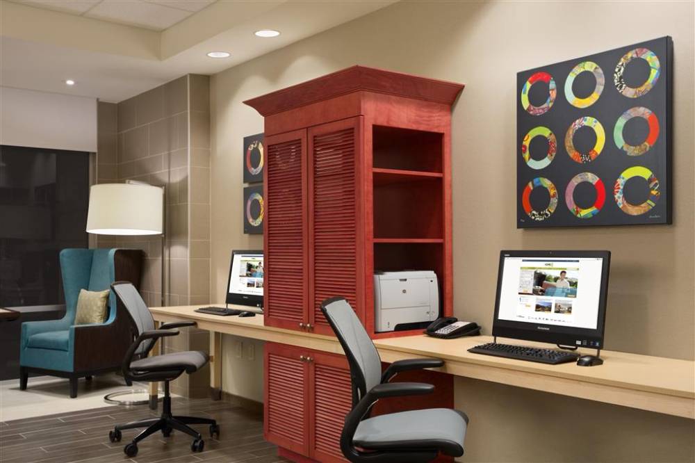 Home2 Suites By Hilton Greensboro Airport, Nc 4