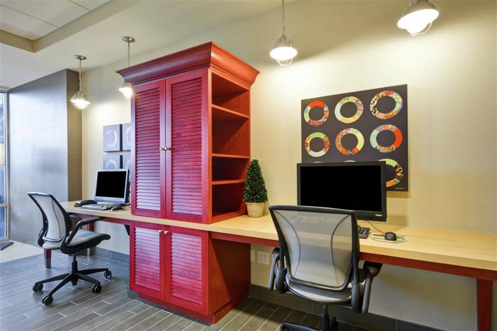 Home2 Suites By Hilton Rapid City 4