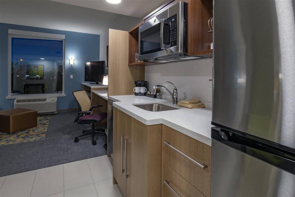 Home2 Suites By Hilton Wayne 9
