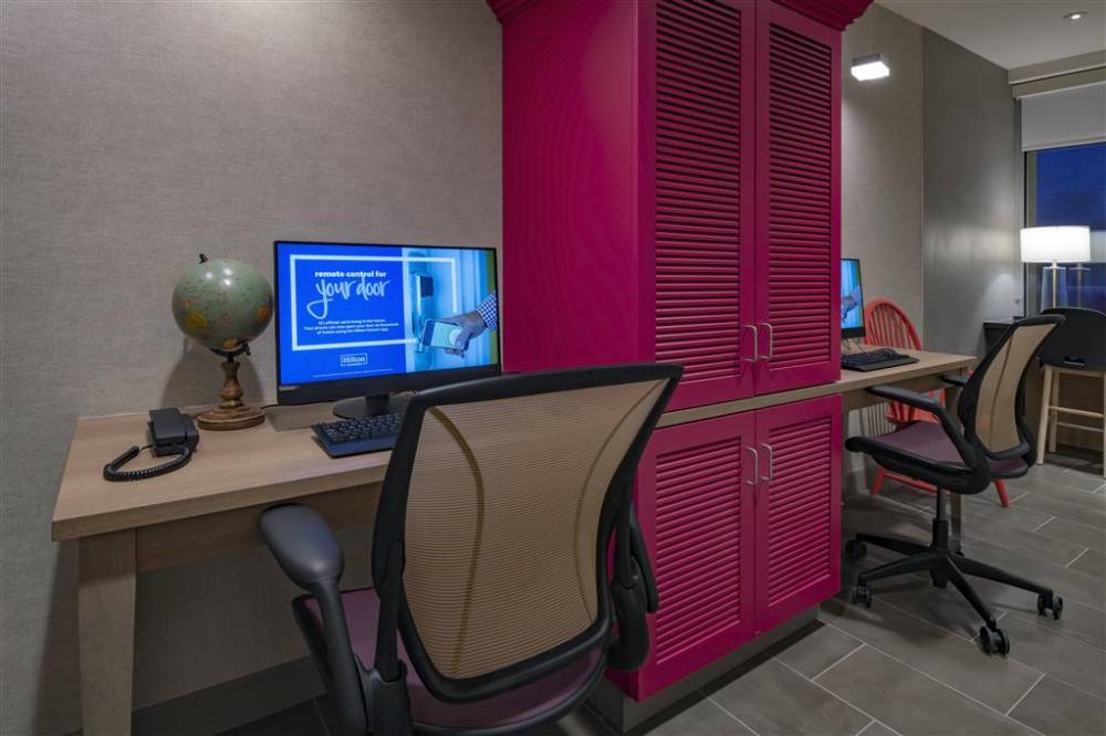 Home2 Suites By Hilton Wayne 5