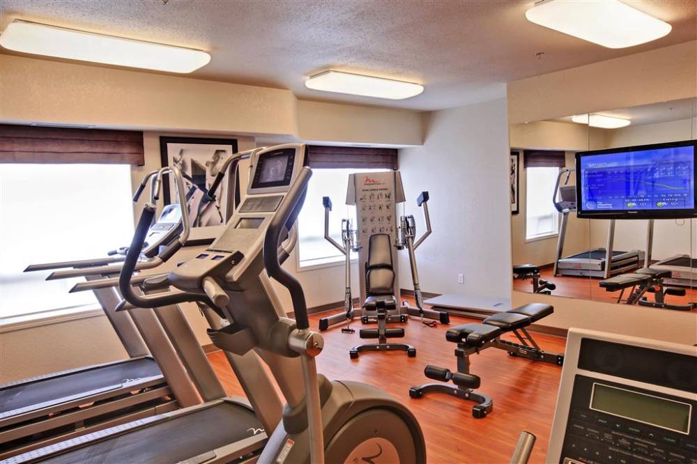 Homesuites Regina East 3