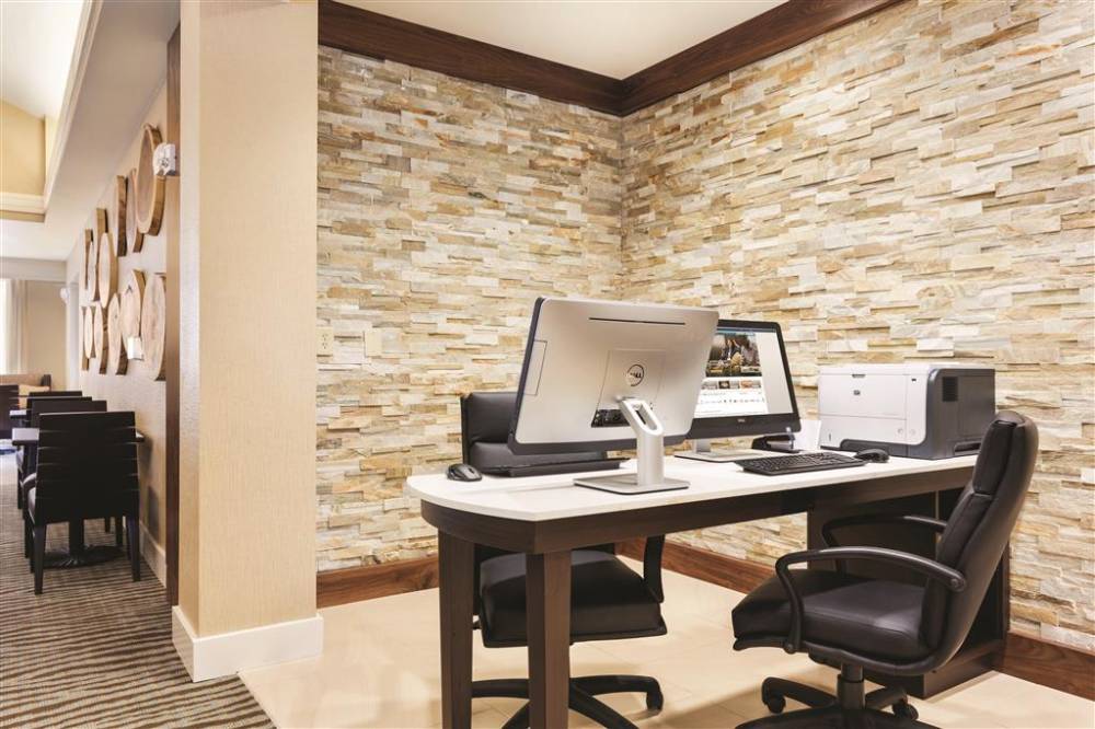 Homewood Suites By Hilton Atlanta Airport North 6