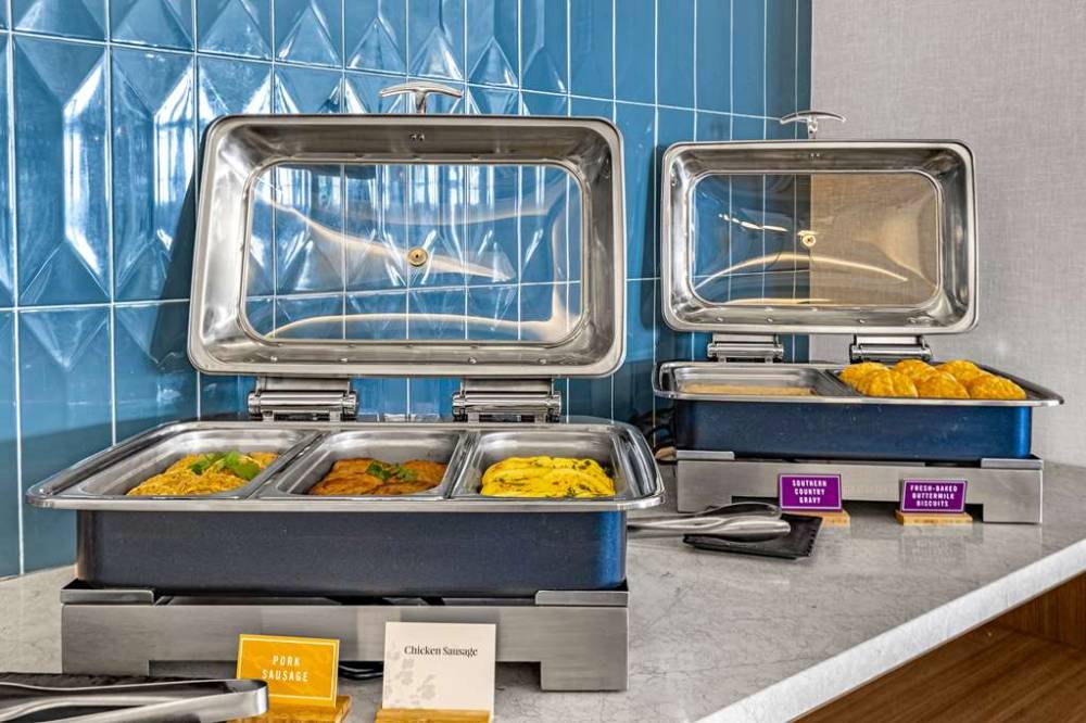 Homewood Suites By Hilton Colorado Springs Airport  Co 4