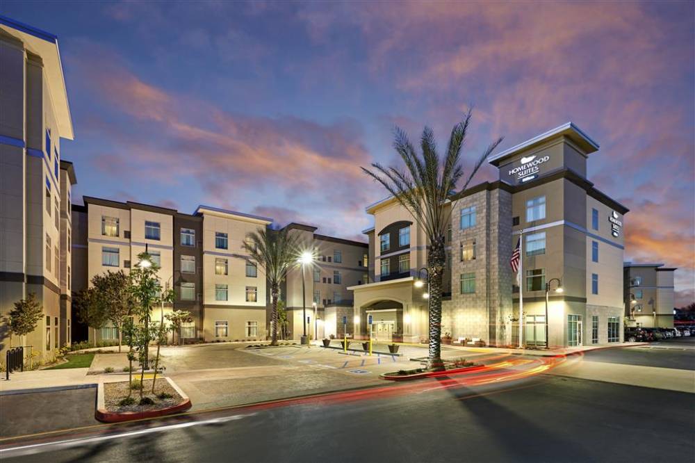 Homewood Suites By Hilton Los Angeles R