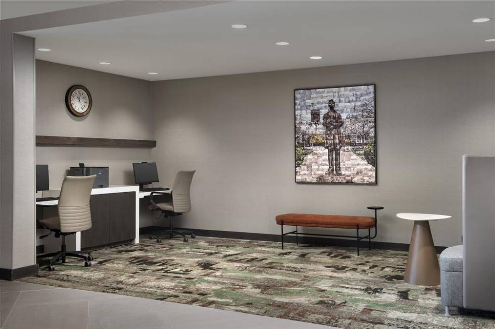 Homewood Suites By Hilton Louisville Airport 7