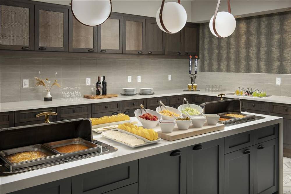 Homewood Suites By Hilton Louisville Airport 10