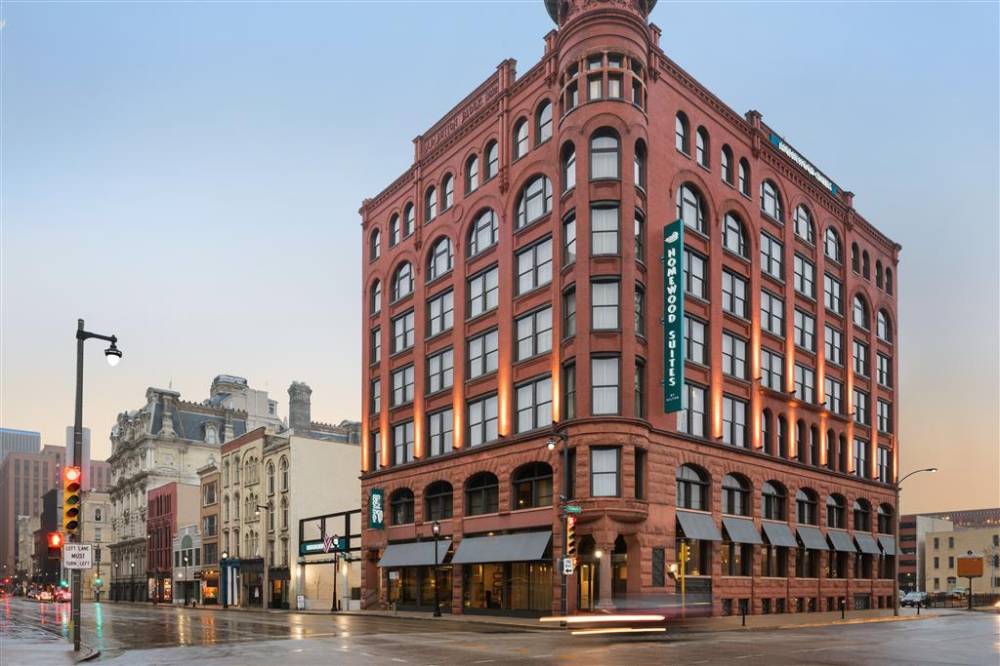 Homewood Suites By Hilton Milwaukee/dow