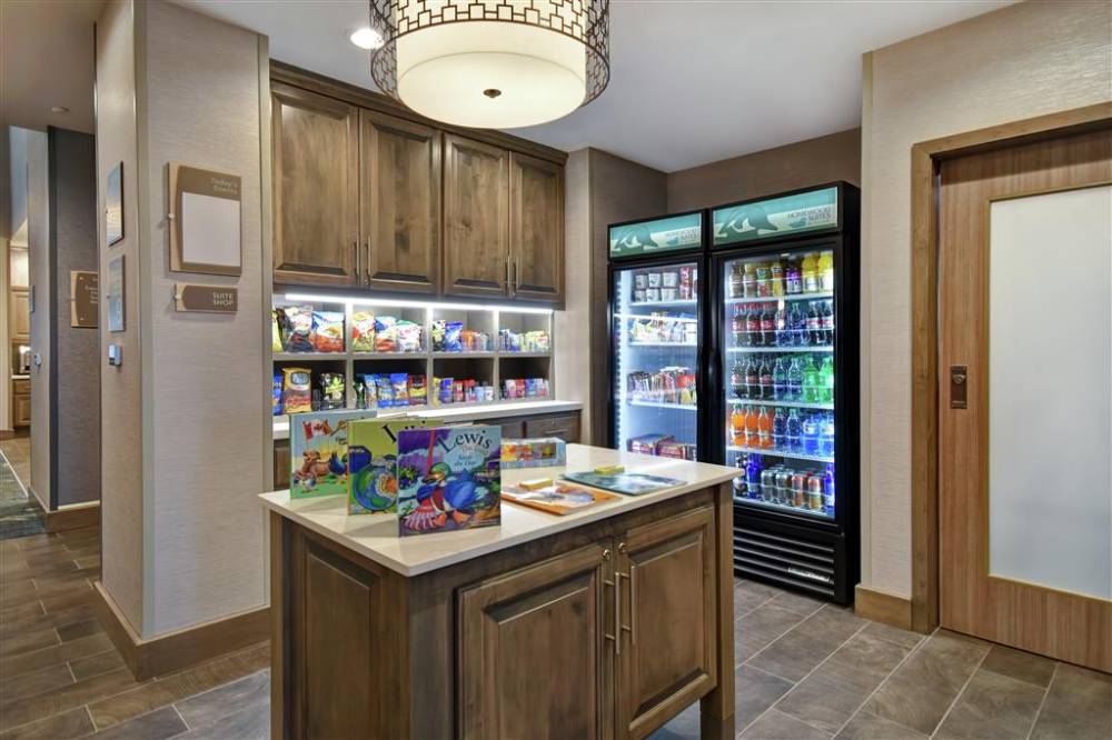Homewood Suites By Hilton Orange New Haven 8