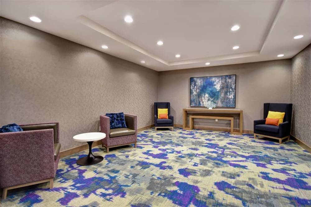 Homewood Suites By Hilton Orange New Haven 2