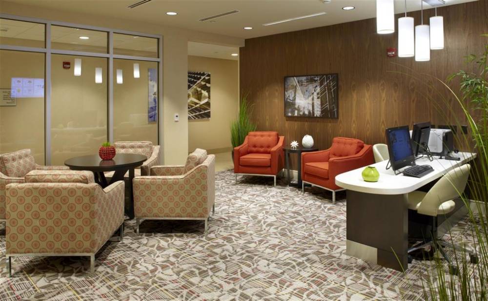 Homewood Suites By Hilton Pittsburgh Airport/robinson Mall A 4