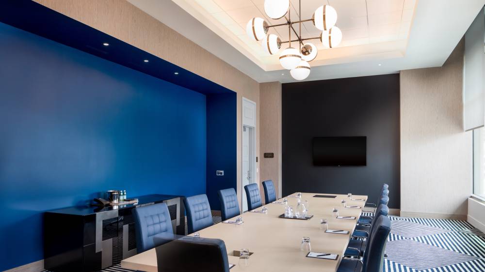 Hotel Indigo Downtown 6