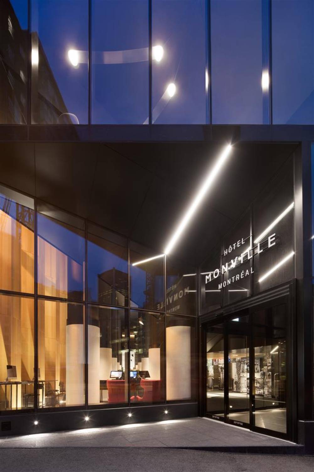 Hotel Monville Montreal 2