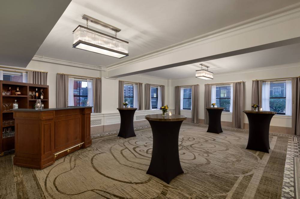 Hotel Northland Autograph Collection 7
