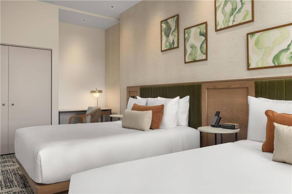 Hotel Railwayparc Montreal  Tapestry Collection By Hilton 6