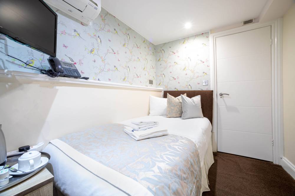 Hotel Shepherds Bush London 6
