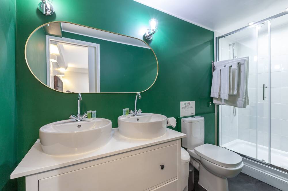 Hotel Shepherds Bush London 11