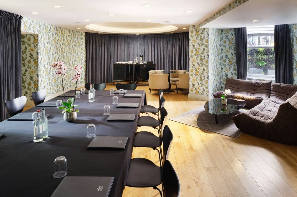 Hotel Xenia Autograph Collection 4