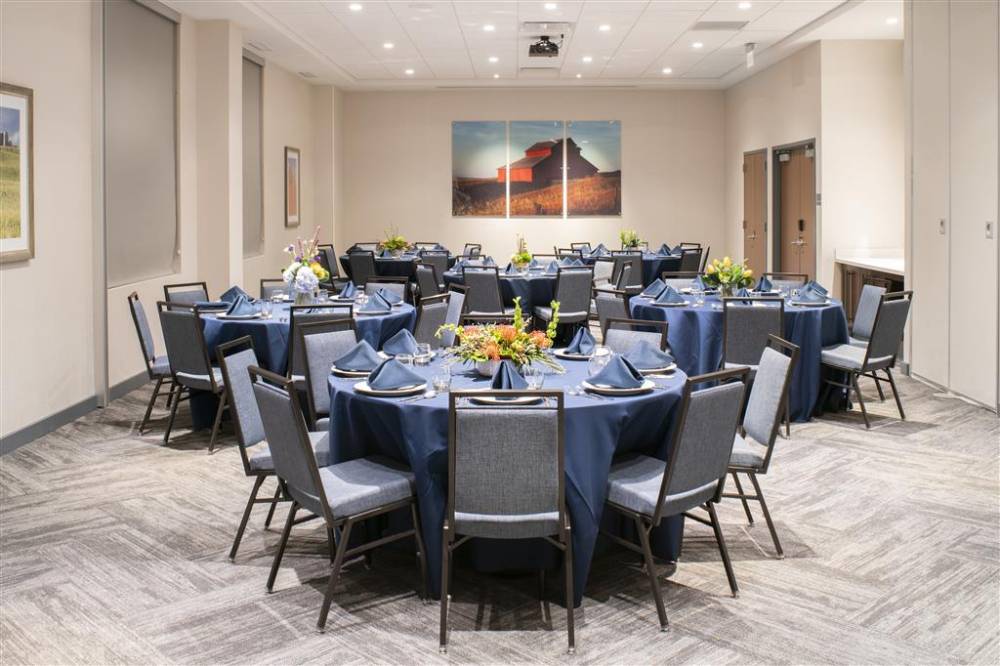 Hyatt Place East Moline/quad Cities 2