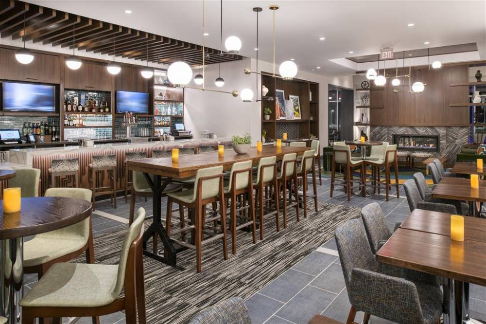 Hyatt Place East Moline/quad Cities 3