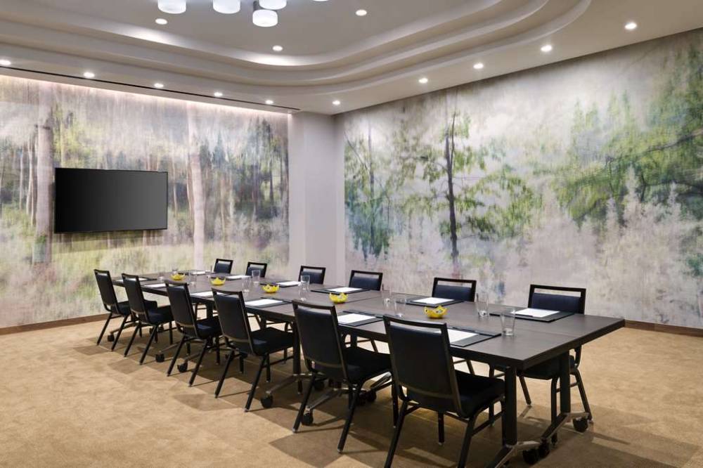 Hyatt Place Lax 2