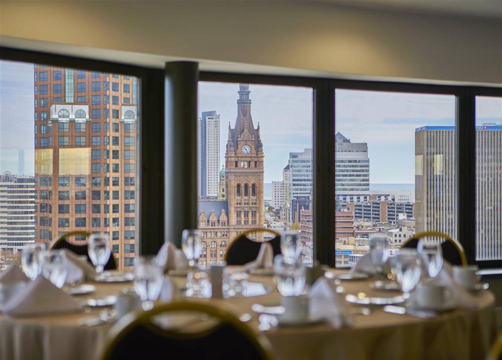 Hyatt Regency Milwaukee 2