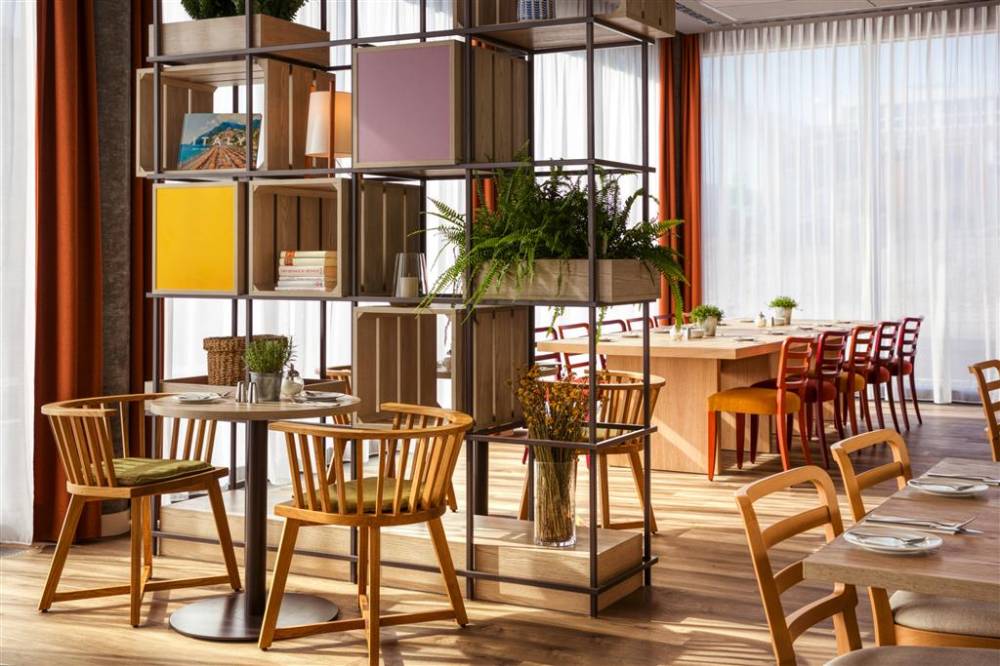 Intercityhotel Zuerich Airport 9