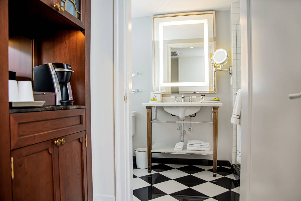 Intercontinental Nyc Barclay 7