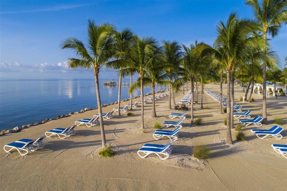 Islander Resort - Oceanside 3