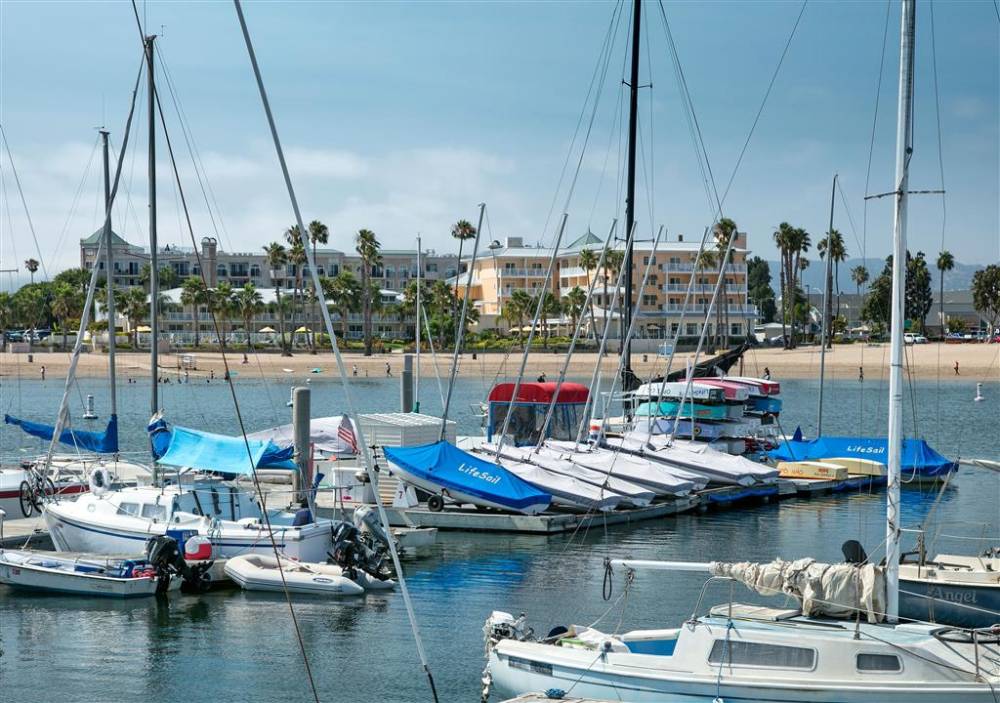 Jamaica Bay Inn Marina Del Rey Tapestry Collection By Hilton