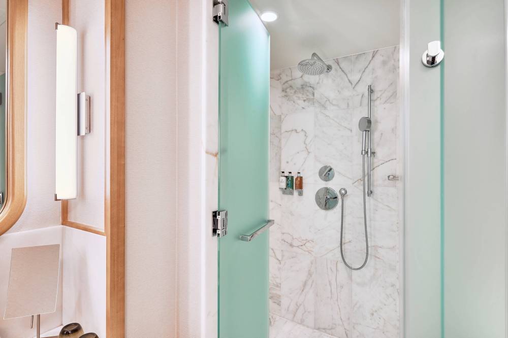 Jw Marriott Parq Vancouver 5