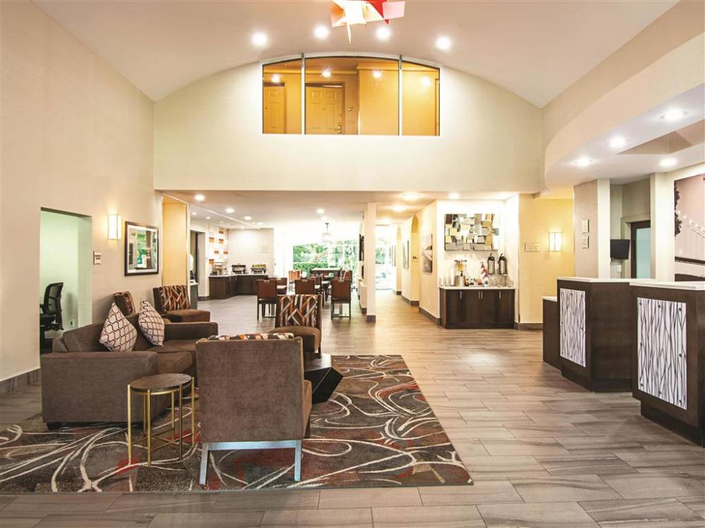La Quinta Inn By Wyndham Vancouver Airport 5
