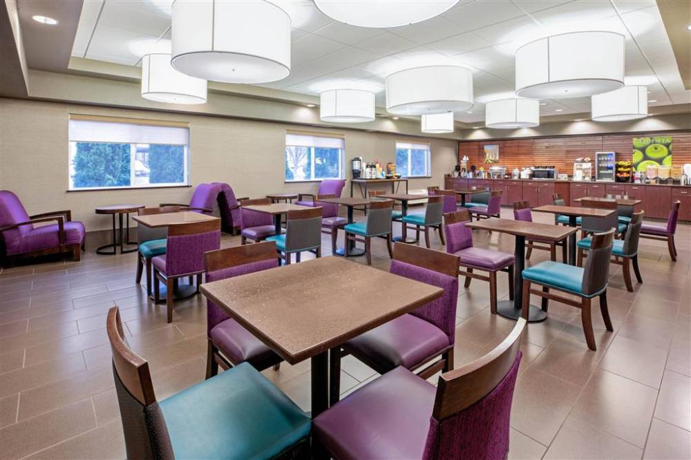 La Quinta Inn & Suites By Wyndham Meridian / Boise West 3