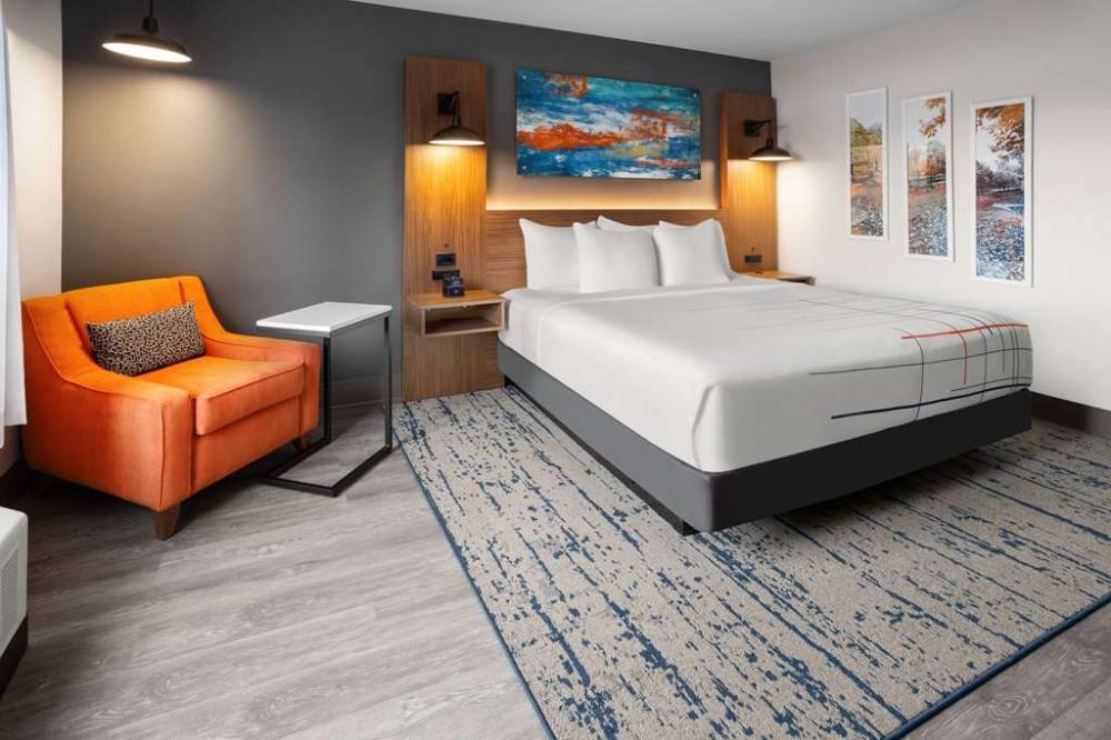 La Quinta Inn & Suites By Wyndham Williston/burlington 9