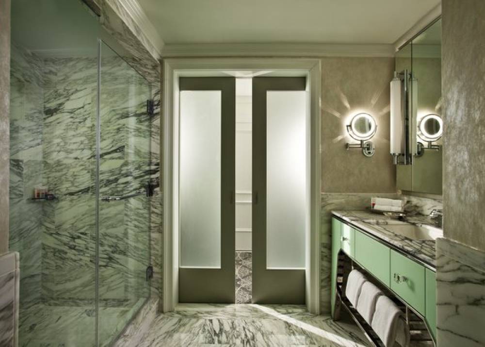 Loews Regency New York Hotel 8