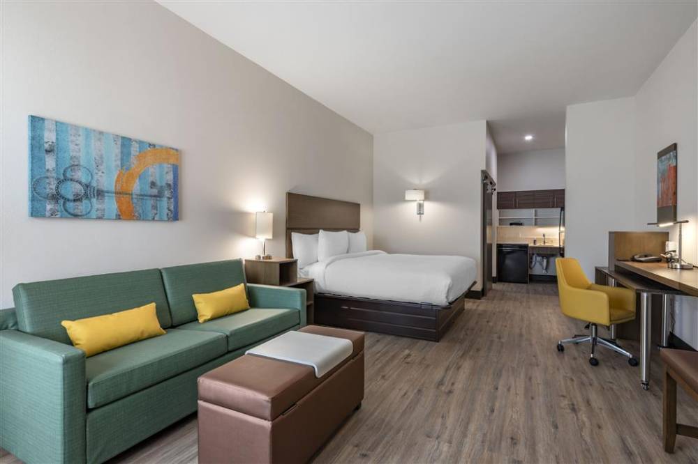 Mainstay Suites Colorado Springs East 10