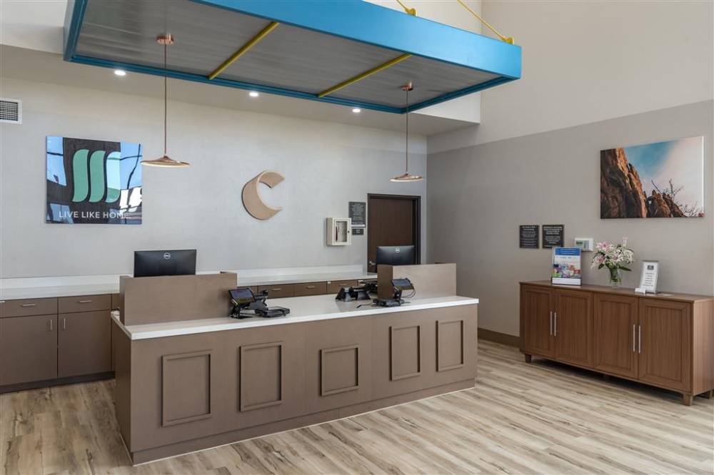 Mainstay Suites Colorado Springs East 6