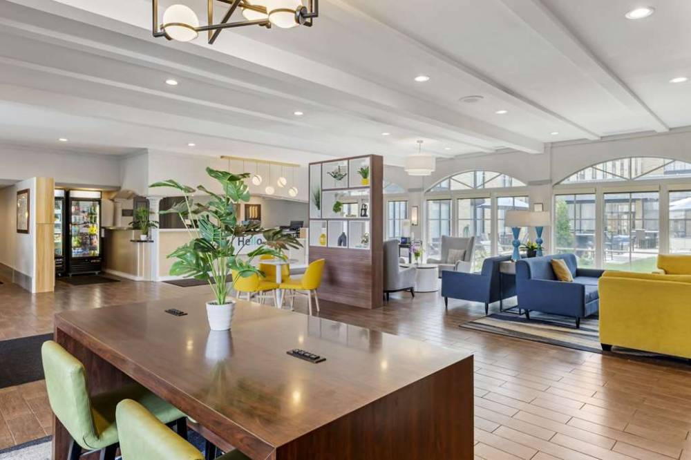 Mainstay Suites Msp Airport - Mall Of America 3