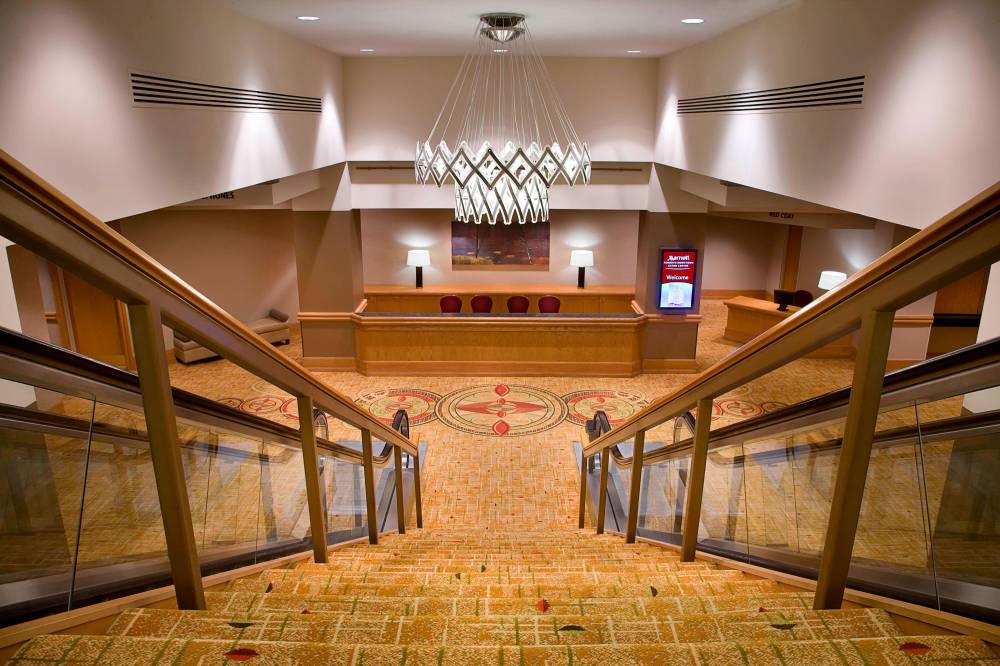 Marriott Downtown At Cf Toronto Eaton Centre 4