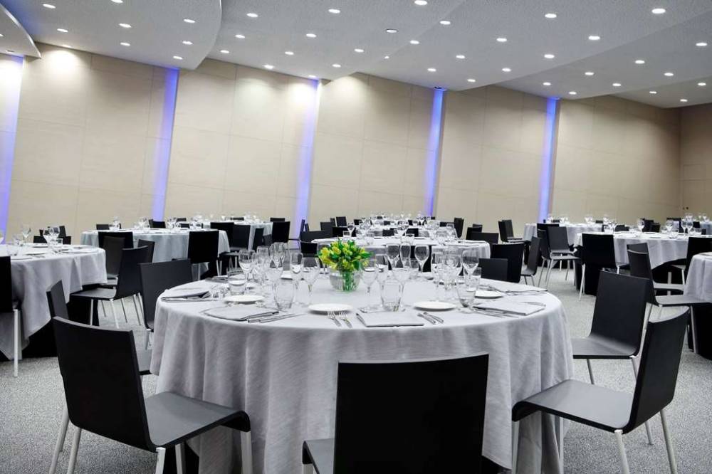Melia Barcelona Sarria 10
